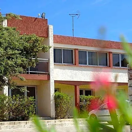 Le Lagon Ξενοδοχείο Les Angles (Gard)